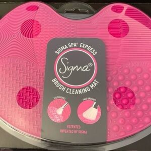 New Sigma Brush Cleaning Mat